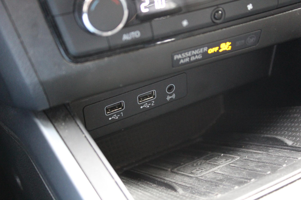 Seat Arona (J430FD) met abonnement