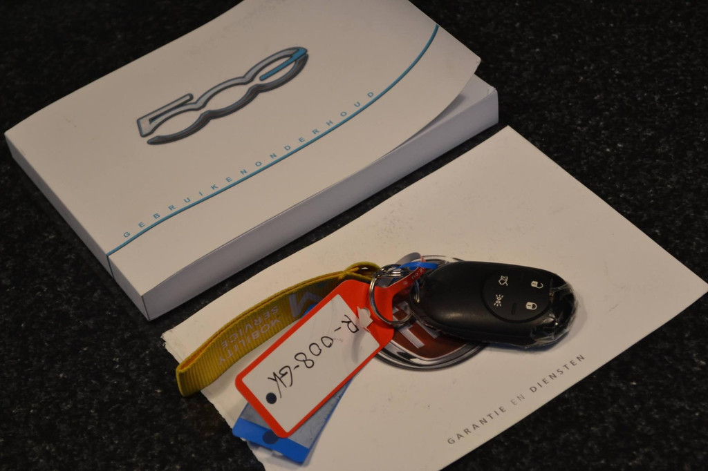Fiat 500 (R008GK) met abonnement