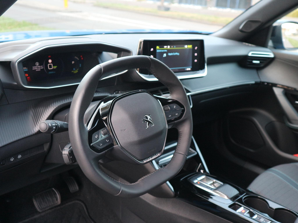 Peugeot e-2008 (S436SX) met abonnement