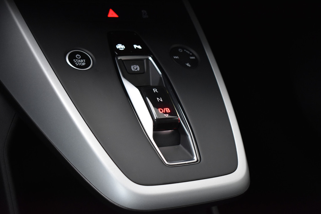 Audi Q4 e-tron (N564DZ) met abonnement