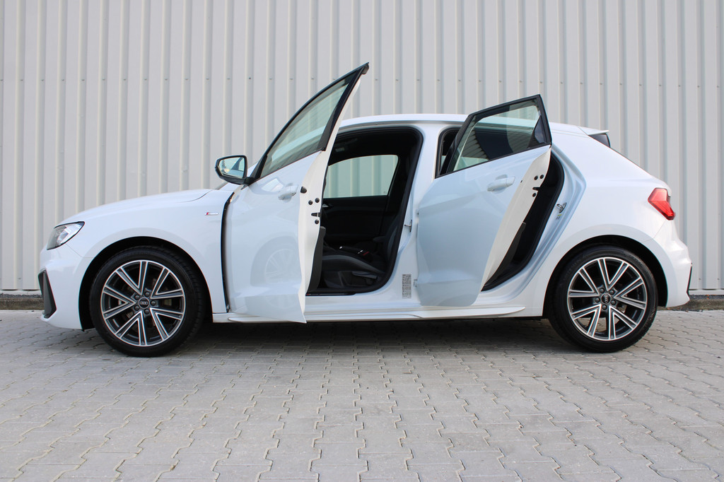 Audi A1 (J320RP) met abonnement