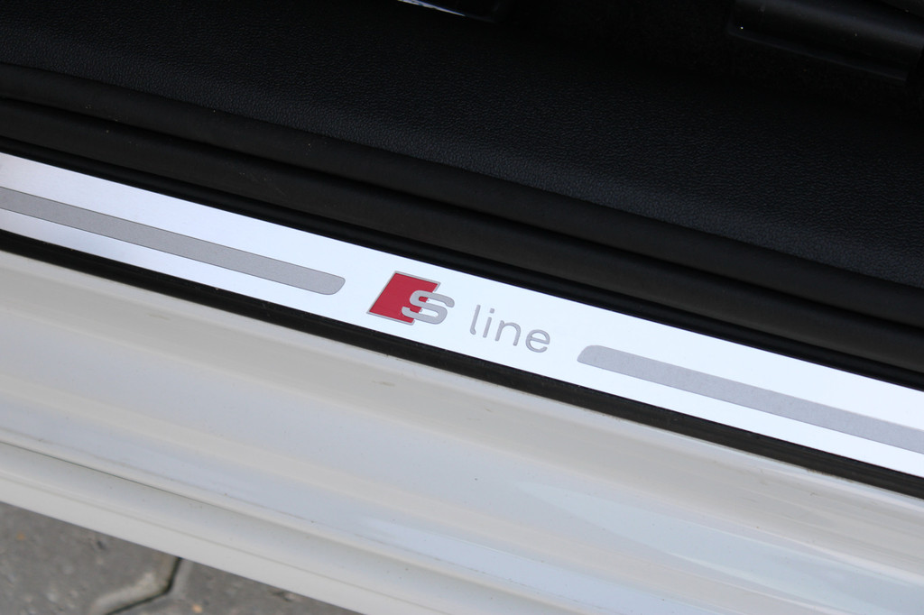 Audi A1 (J320RP) met abonnement