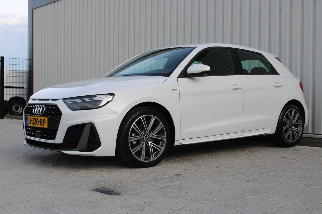 Audi A1 (J320RP) met abonnement