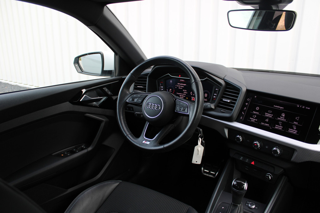 Audi A1 (J320RP) met abonnement