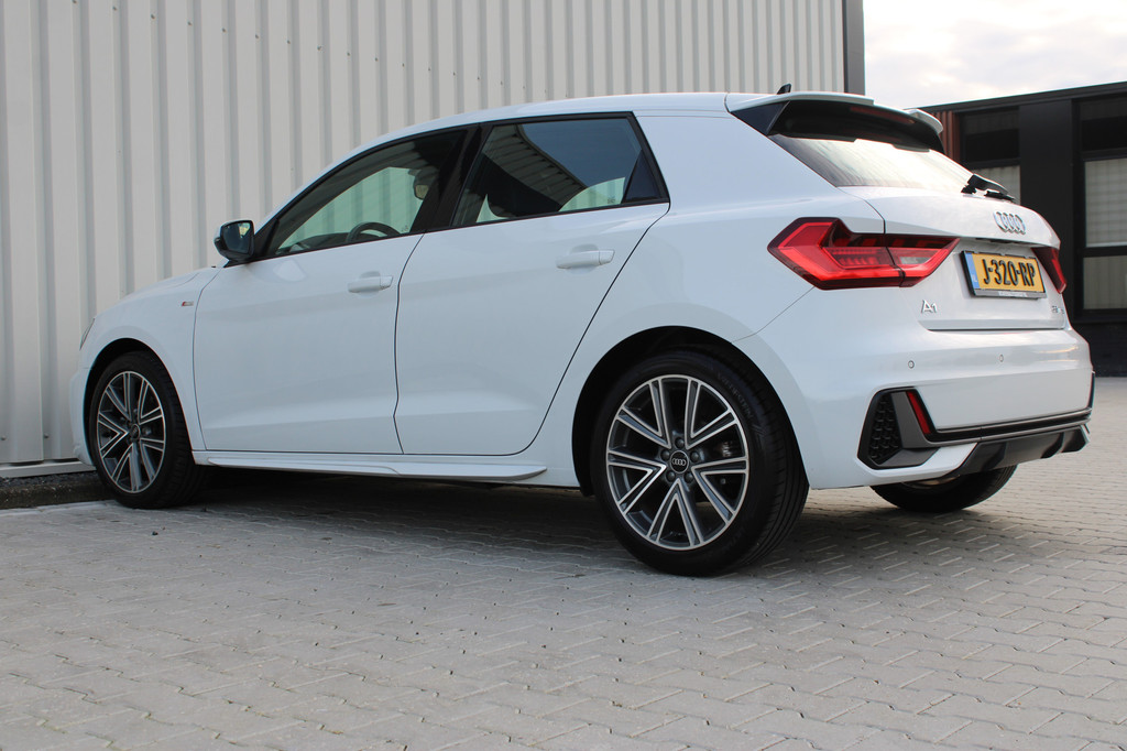 Audi A1 (J320RP) met abonnement