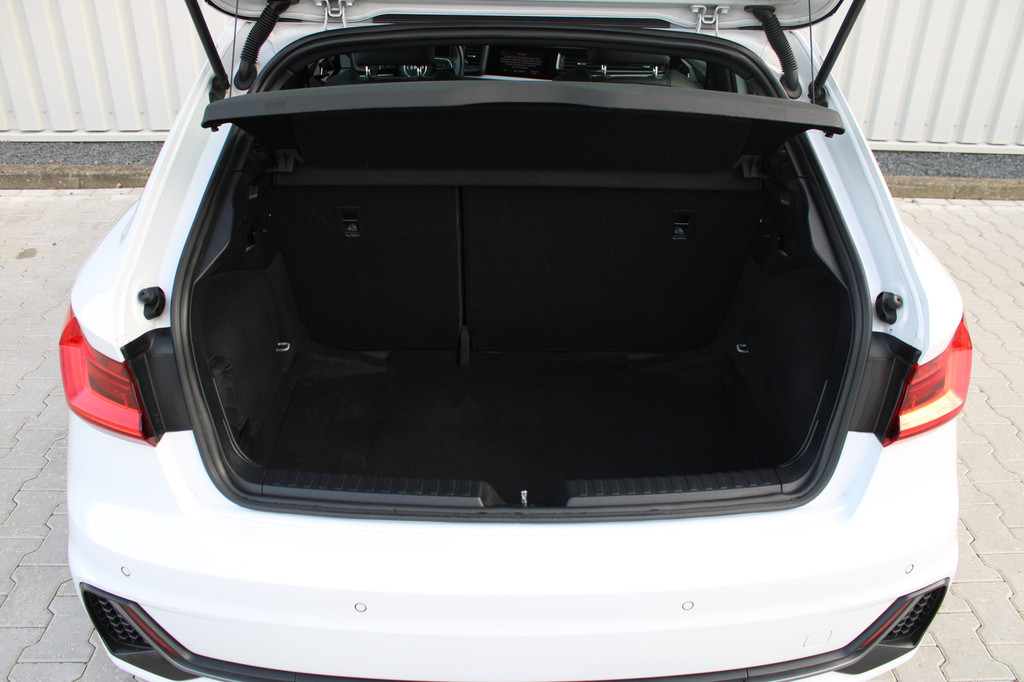 Audi A1 (J320RP) met abonnement