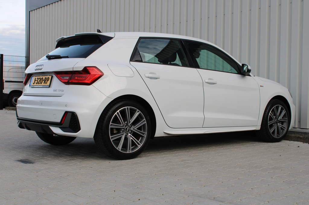 Audi A1 (J320RP) met abonnement