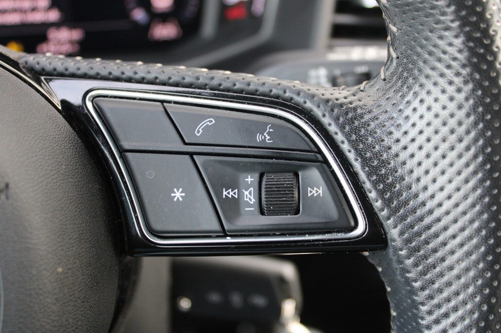 Audi A1 (J320RP) met abonnement