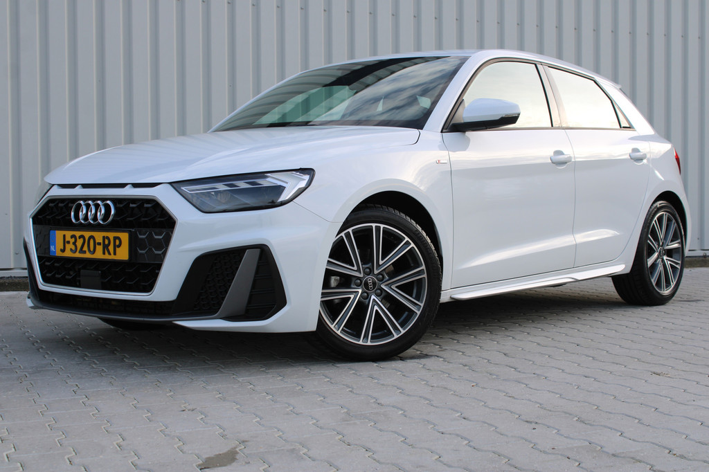 Audi A1 (J320RP) met abonnement