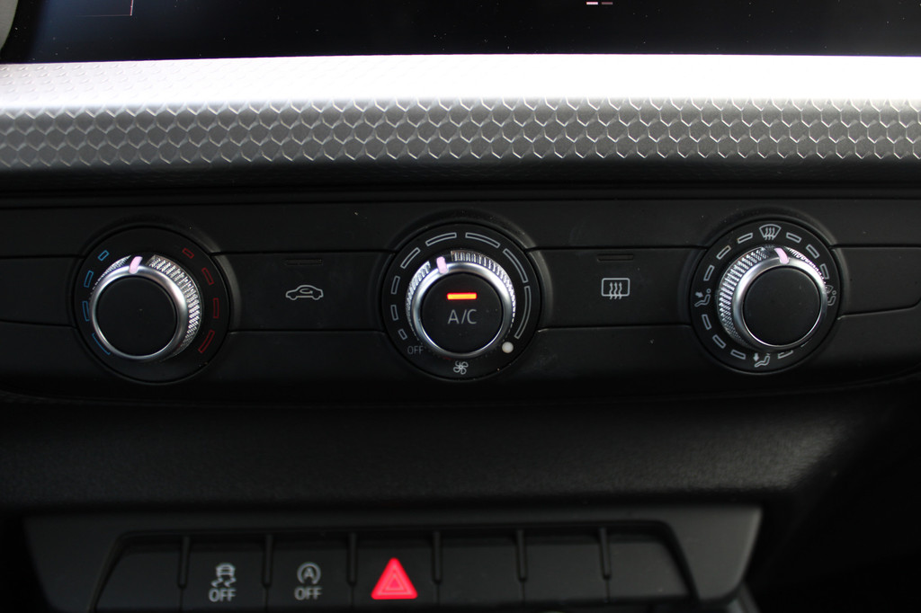 Audi A1 (J320RP) met abonnement