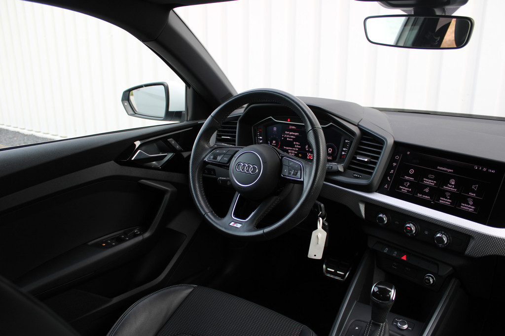Audi A1 (J320RP) met abonnement