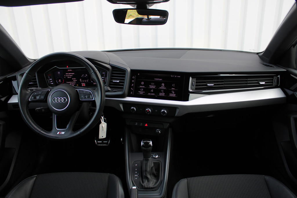 Audi A1 (J320RP) met abonnement
