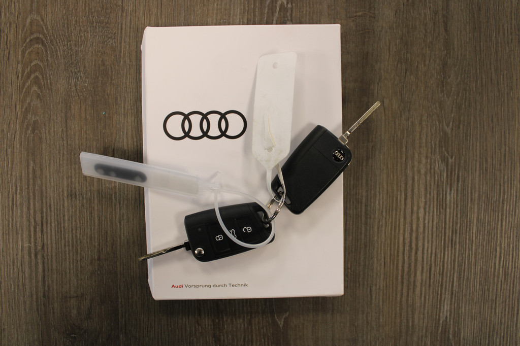 Audi A1 (J320RP) met abonnement