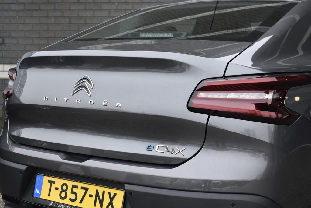 Citroën Ë-C4 (T857NX) met abonnement
