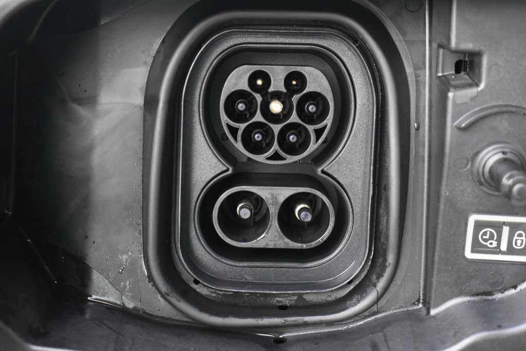 Citroën Ë-C4 (T099LZ) met abonnement