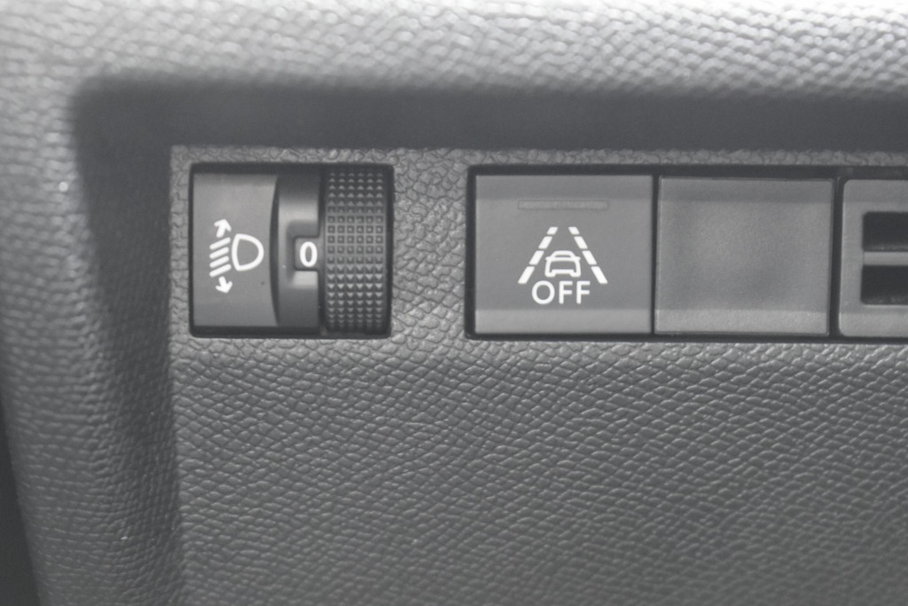 Citroën Ë-C4 (T099LZ) met abonnement