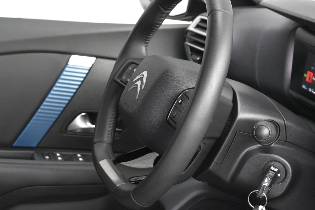 Citroën Ë-C4 (T099LZ) met abonnement