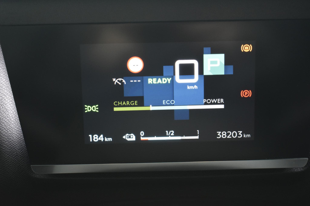 Citroën Ë-C4 (T099LZ) met abonnement