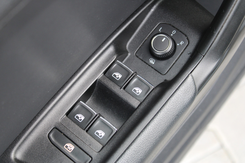 Audi A1 (J945NV) met abonnement