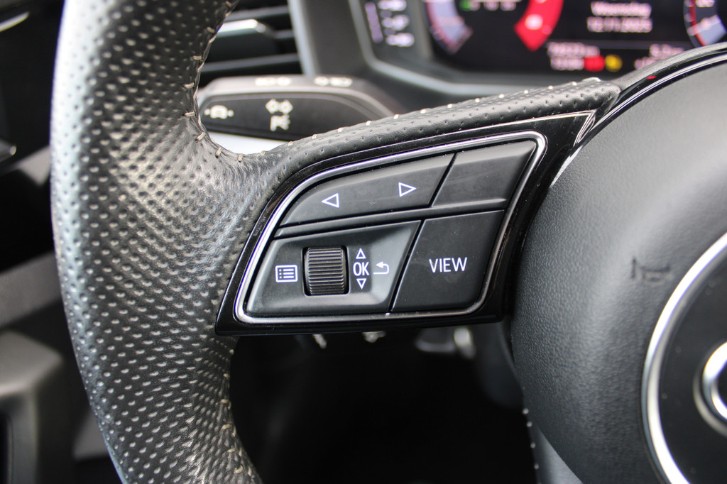 Audi A1 (J945NV) met abonnement