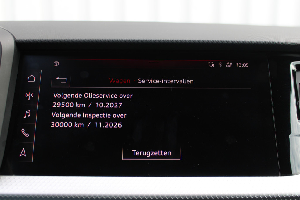 Audi A1 (J945NV) met abonnement