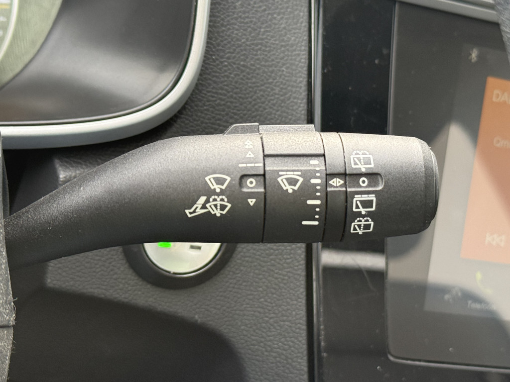 MG ZS-EV (J976LF) met abonnement