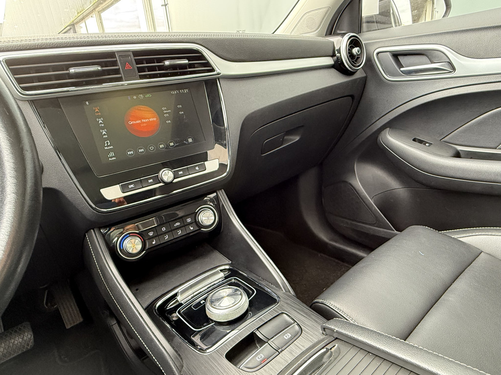 MG ZS-EV (J976LF) met abonnement