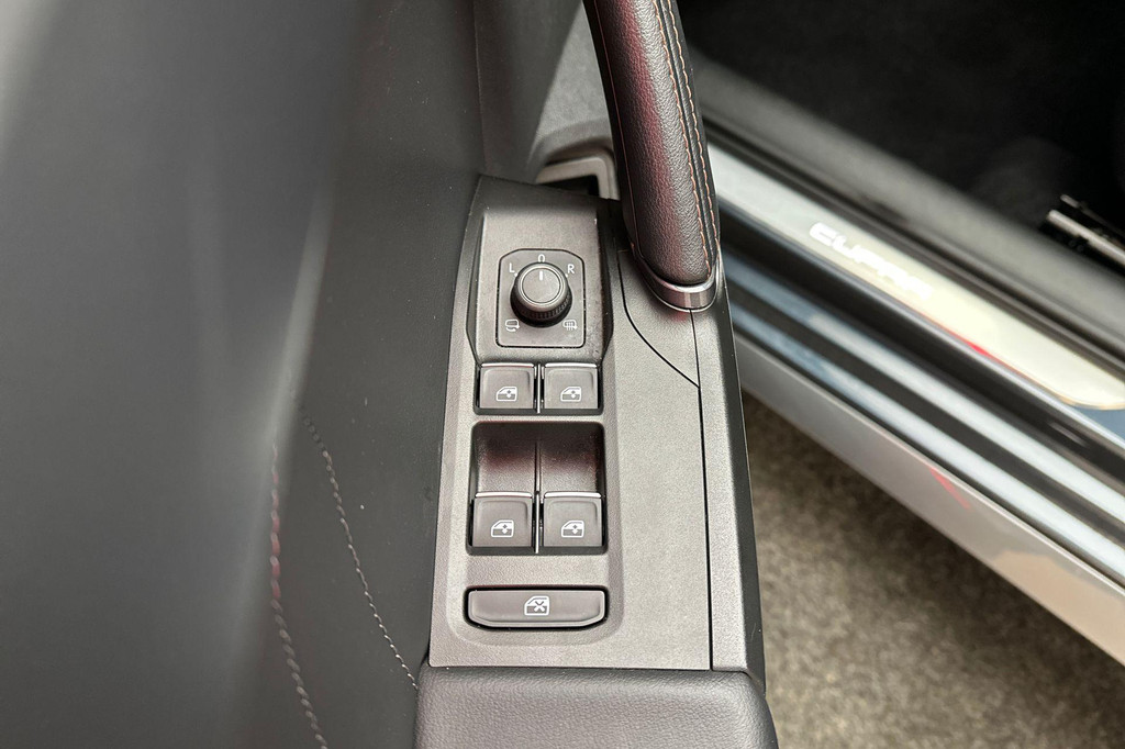 CUPRA Leon Sportstourer (JKR90K) met abonnement