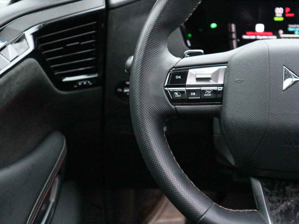 DS DS 4 (JLN53N) met abonnement