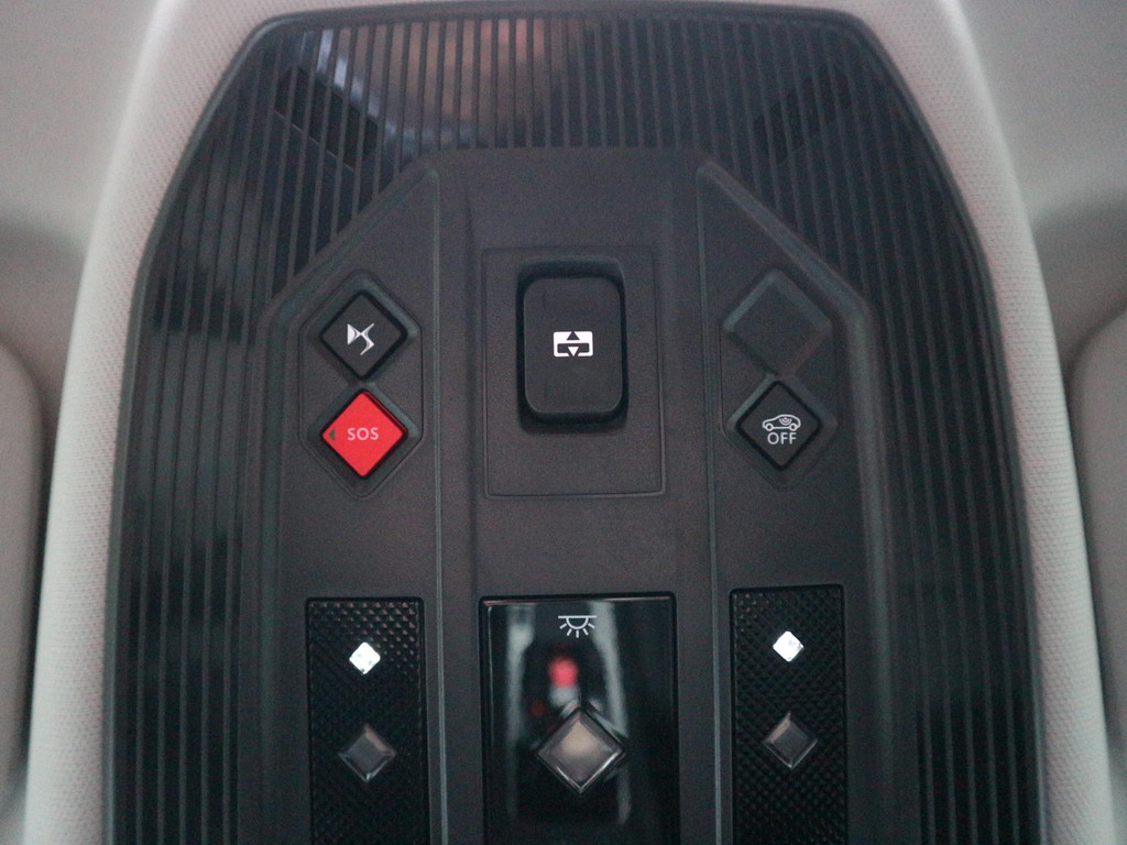 DS DS 4 (JLN53N) met abonnement