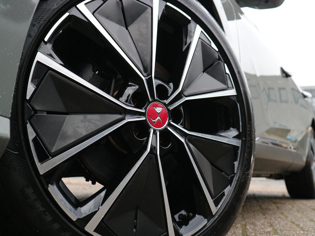 DS DS 4 (JLN53N) met abonnement