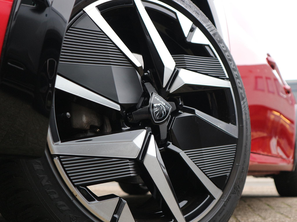 Peugeot 208 (JLN76P) met abonnement