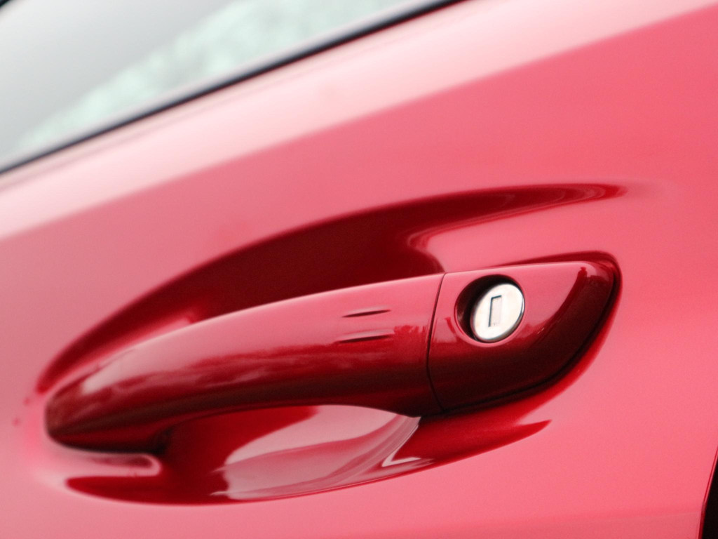 Peugeot 208 (JLN76P) met abonnement