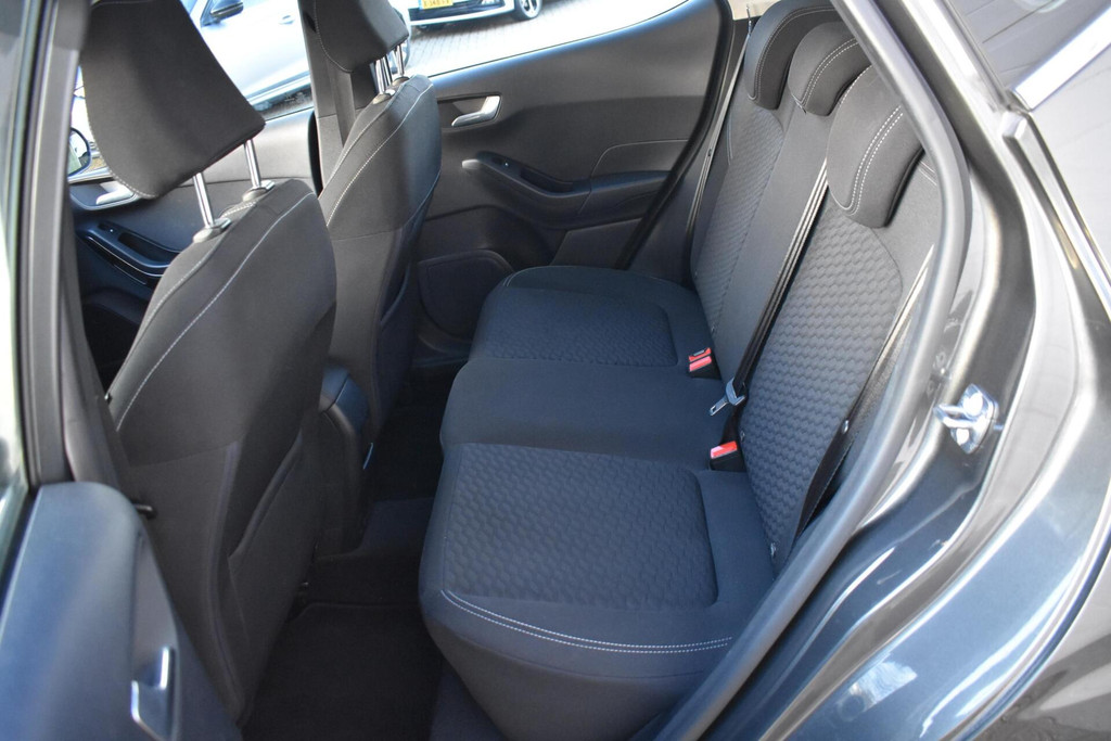 Ford Fiesta (R972ZR) met abonnement