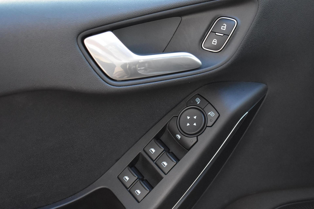 Ford Fiesta (R972ZR) met abonnement