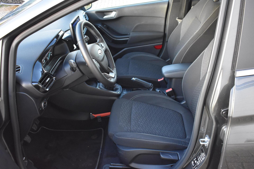 Ford Fiesta (R972ZR) met abonnement