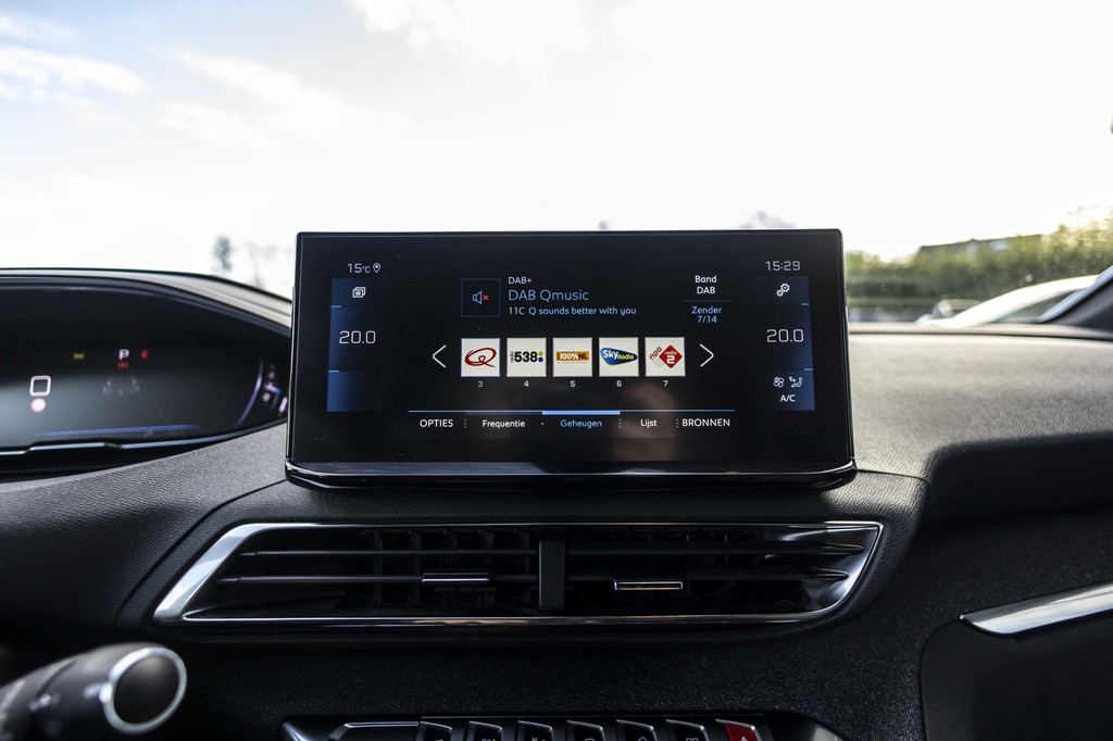 Peugeot 3008 (S986TV) met abonnement