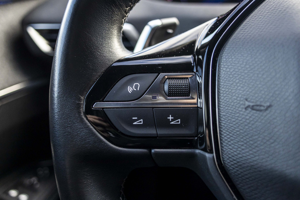 Peugeot 3008 (S986TV) met abonnement