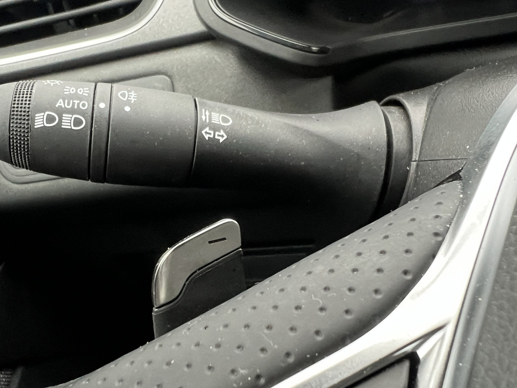 Renault Captur (JPK83Z) met abonnement