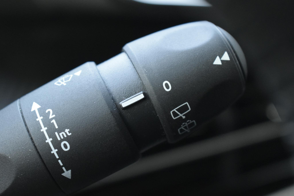 Peugeot 208 (S944TD) met abonnement