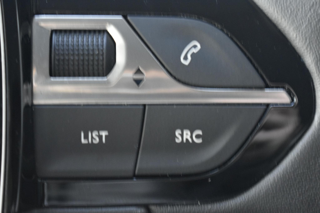 Peugeot 208 (S944TD) met abonnement