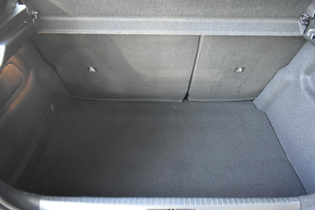 Peugeot 208 (S944TD) met abonnement