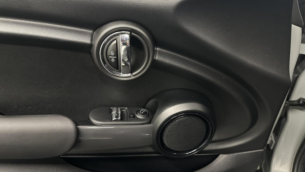 MINI Cooper (J639LG) met abonnement