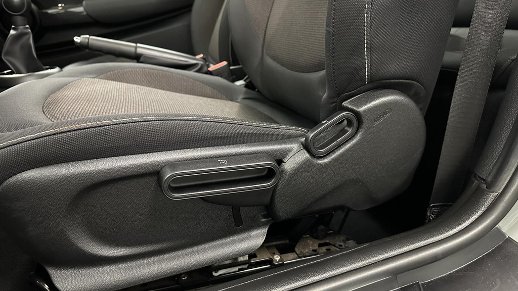 MINI Cooper (J639LG) met abonnement