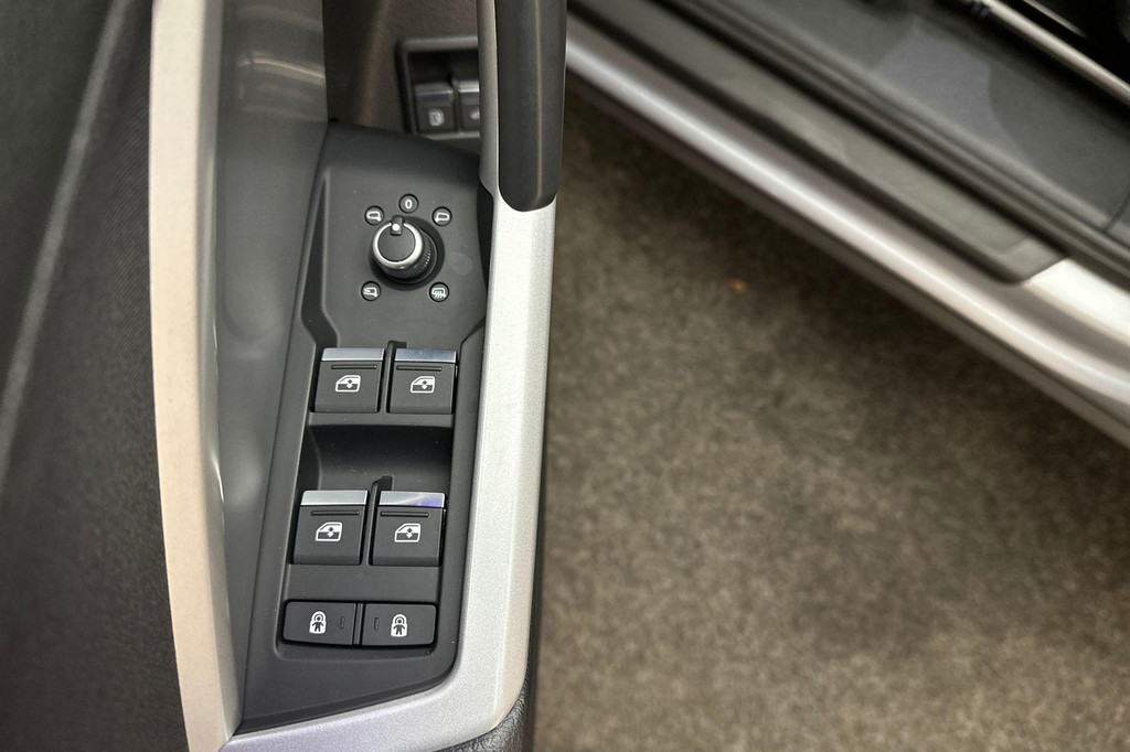 Audi Q3 (JKN06D) met abonnement