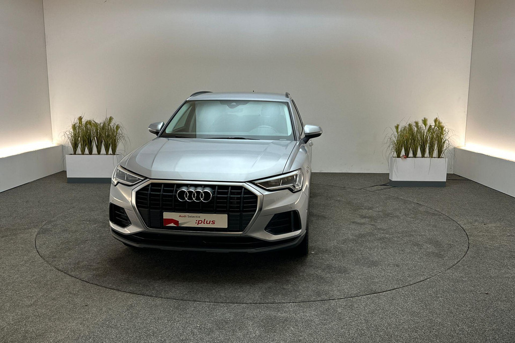 Audi Q3 (JKN06D) met abonnement