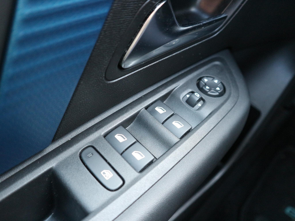 Citroën Ë-C4 (T971SH) met abonnement