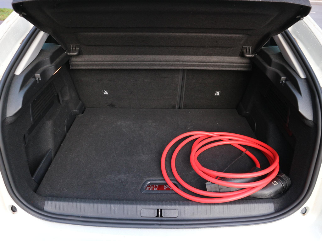 Citroën Ë-C4 (T971SH) met abonnement