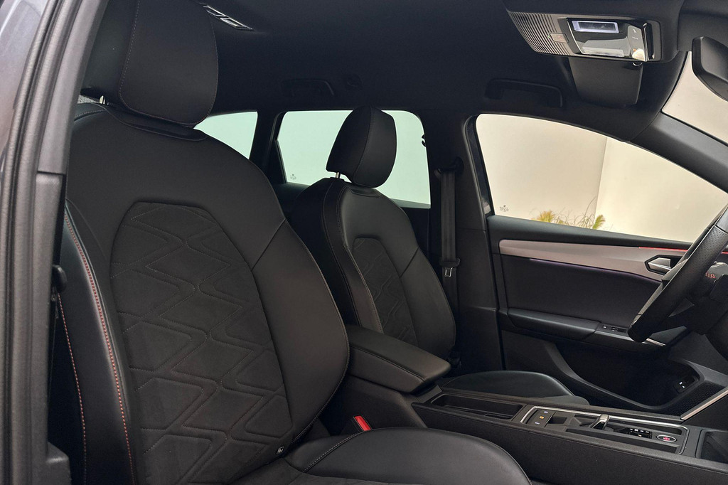 Seat Leon Sportstourer (JLG45J) met abonnement