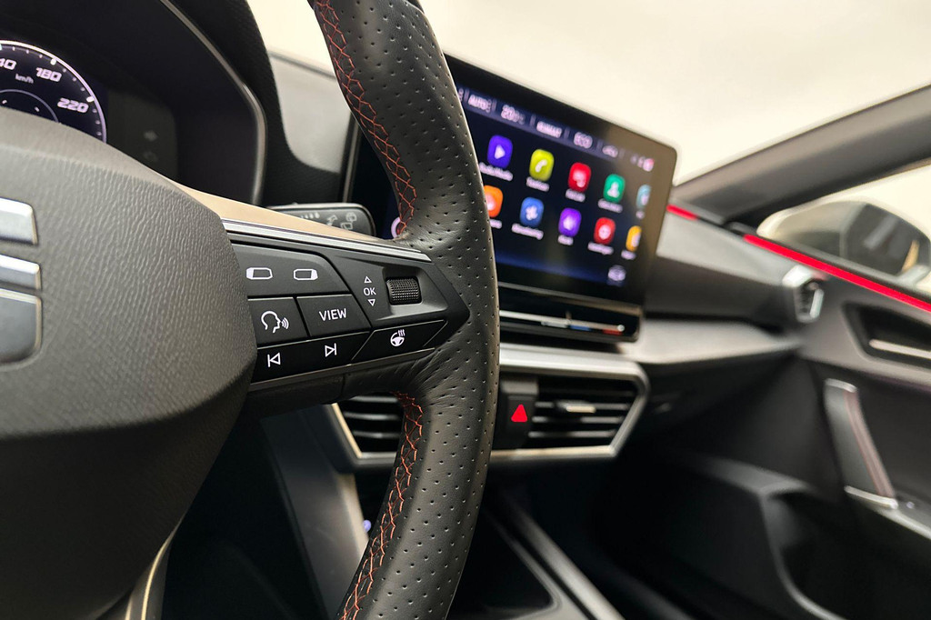 Seat Leon Sportstourer (JLG45J) met abonnement